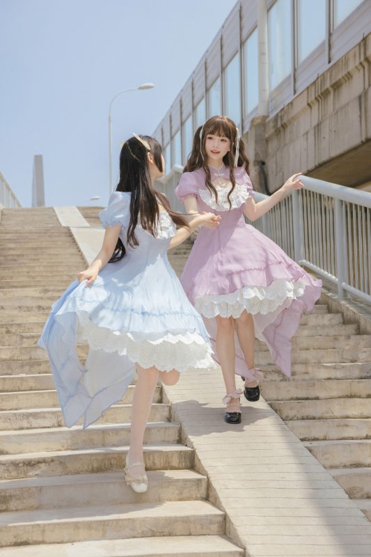 双人 Lolita 装扮，甜度超标-星海博客测试站