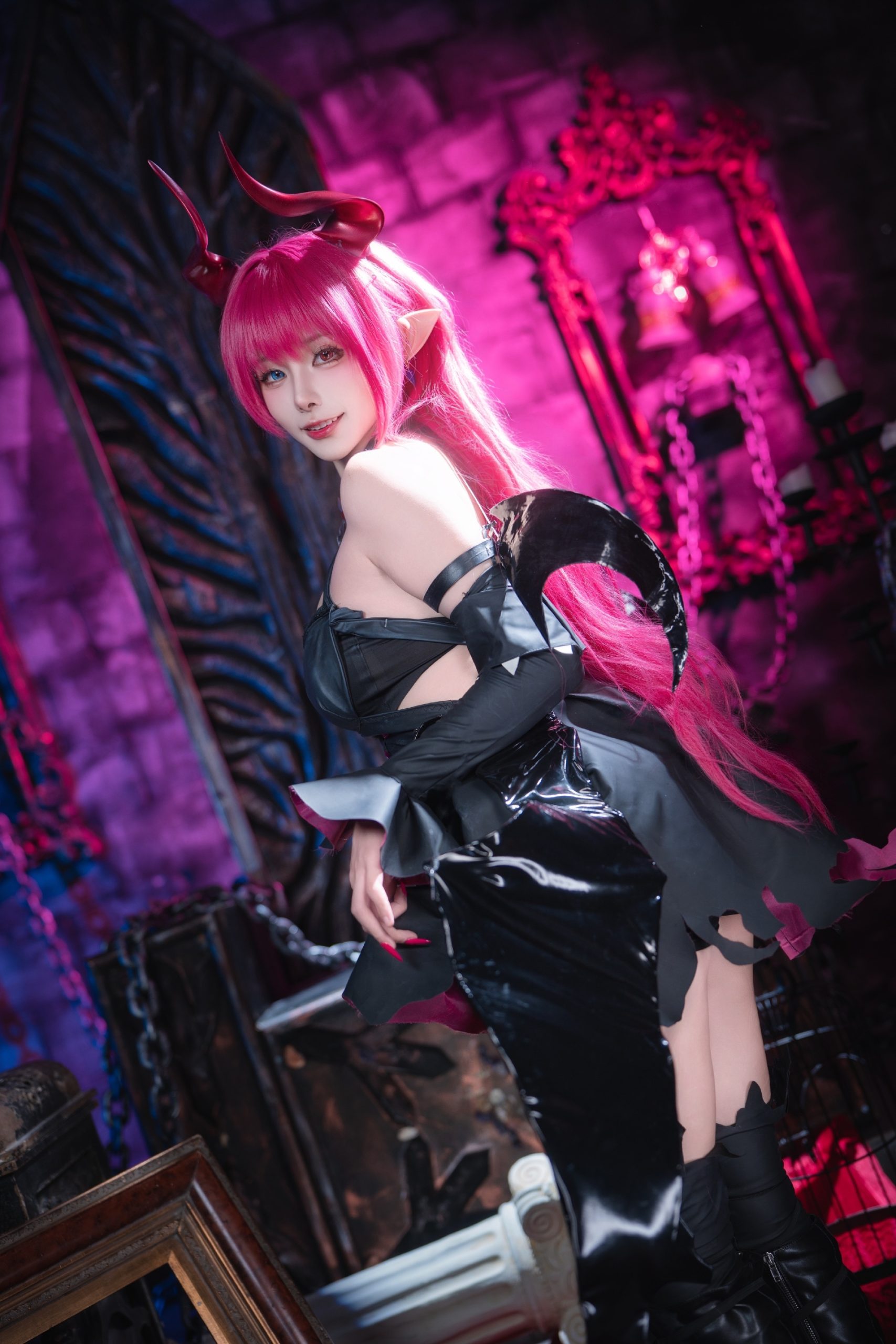 图片[3]-Cosplay｜碧蓝航线 梅克伦堡@Momoko葵葵-星海博客测试站